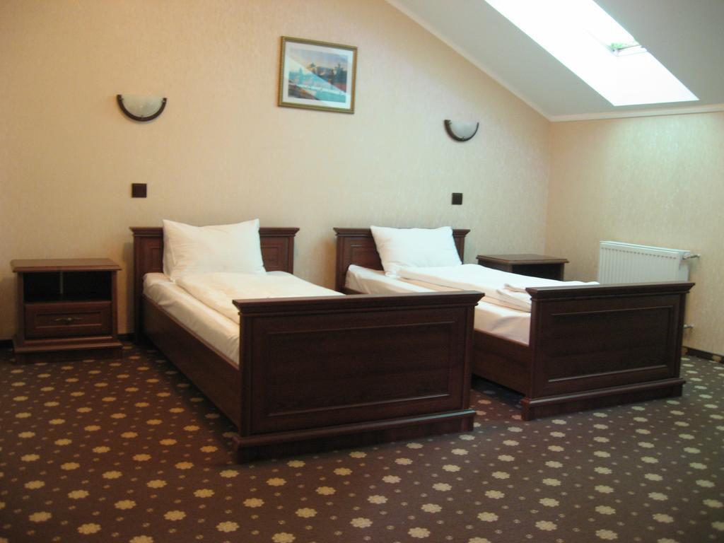 Shato Paradis Hotel Irpin Zimmer foto